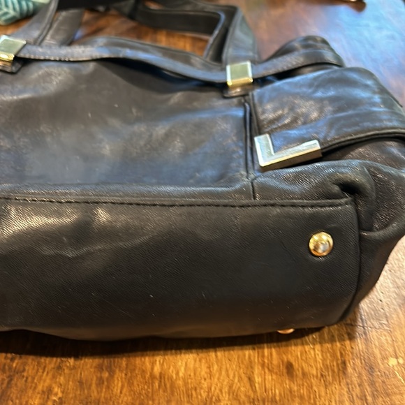 Michael Kors Bucket Bag - Picture 6 of 9